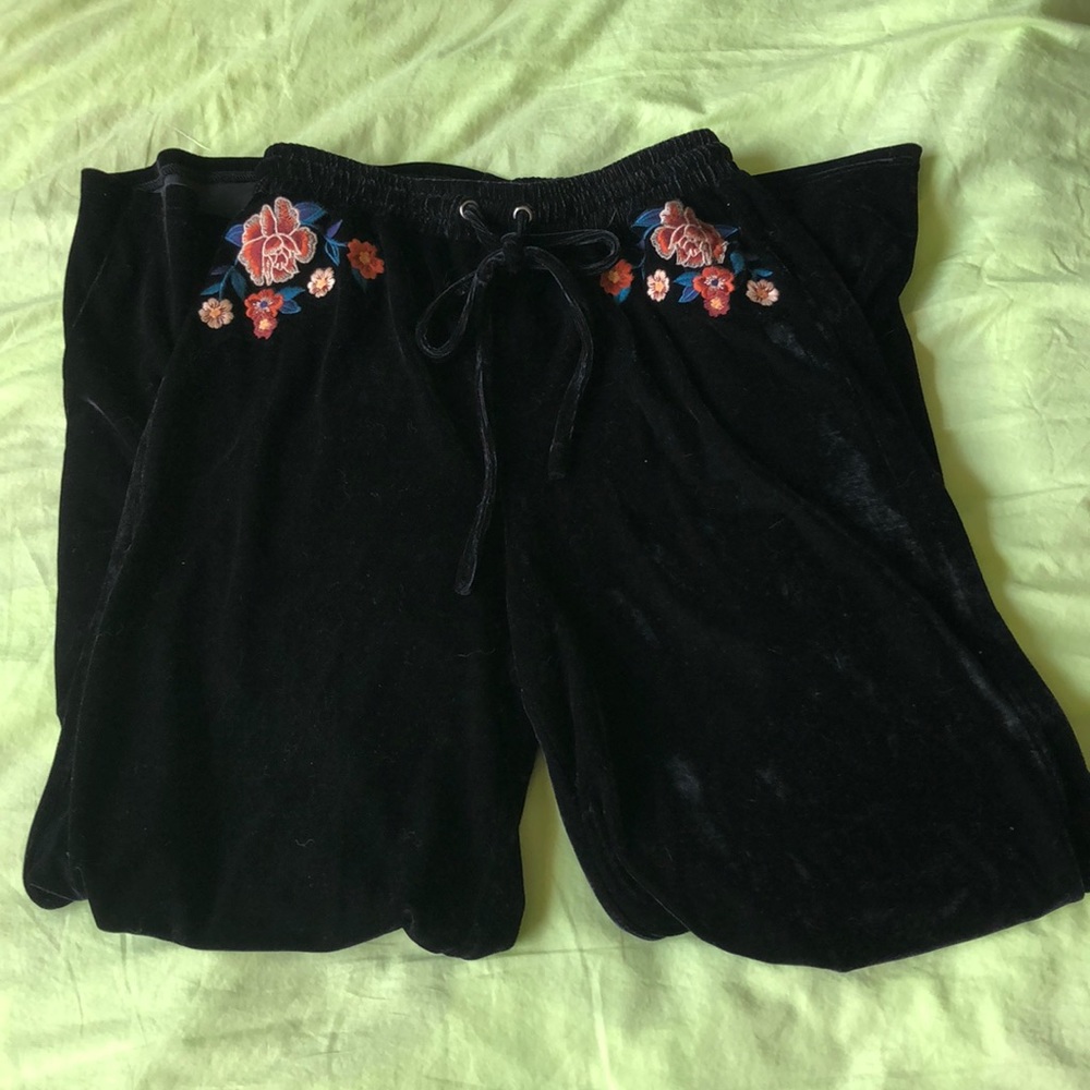 TALL Velvet Black Pants w/floral details